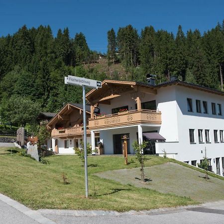 Landhaus & Apartment Taxach Ried im Zillertal Bagian luar foto