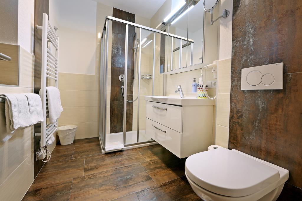 Landhaus & Apartment Taxach Ried im Zillertal Bagian luar foto