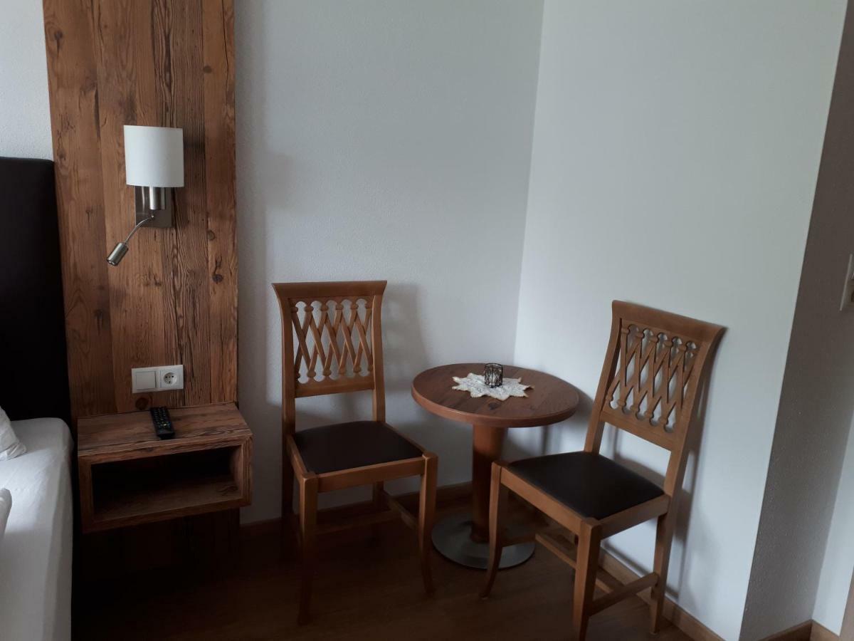 Landhaus & Apartment Taxach Ried im Zillertal Bagian luar foto